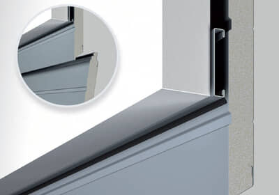 Компенсирующая фальш-панель перемычки, устанавливаемая заподлицо